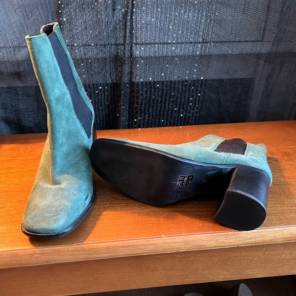 ASOS Chelsea Boot - Picture 2 of 4